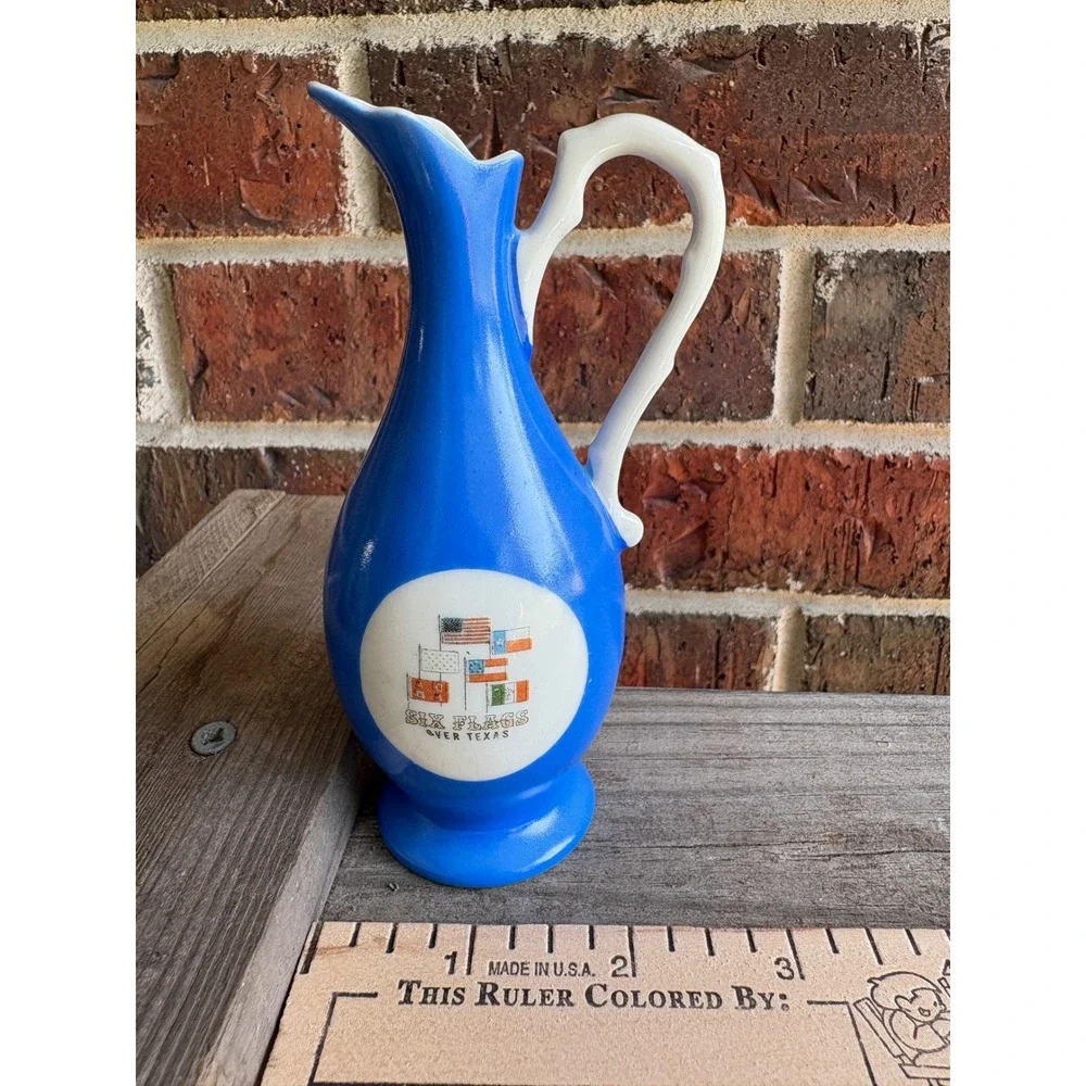 Six Flags Over Texas Pitcher Mini Blue Souvenir Vase Vintage 5.5in Cobalt Retro